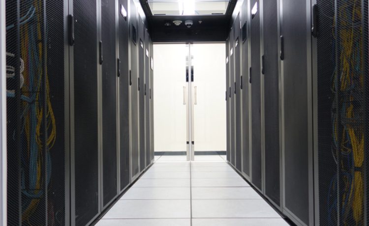How Liquid Cooling Helps Data Centres Handle Higher Rack Densities